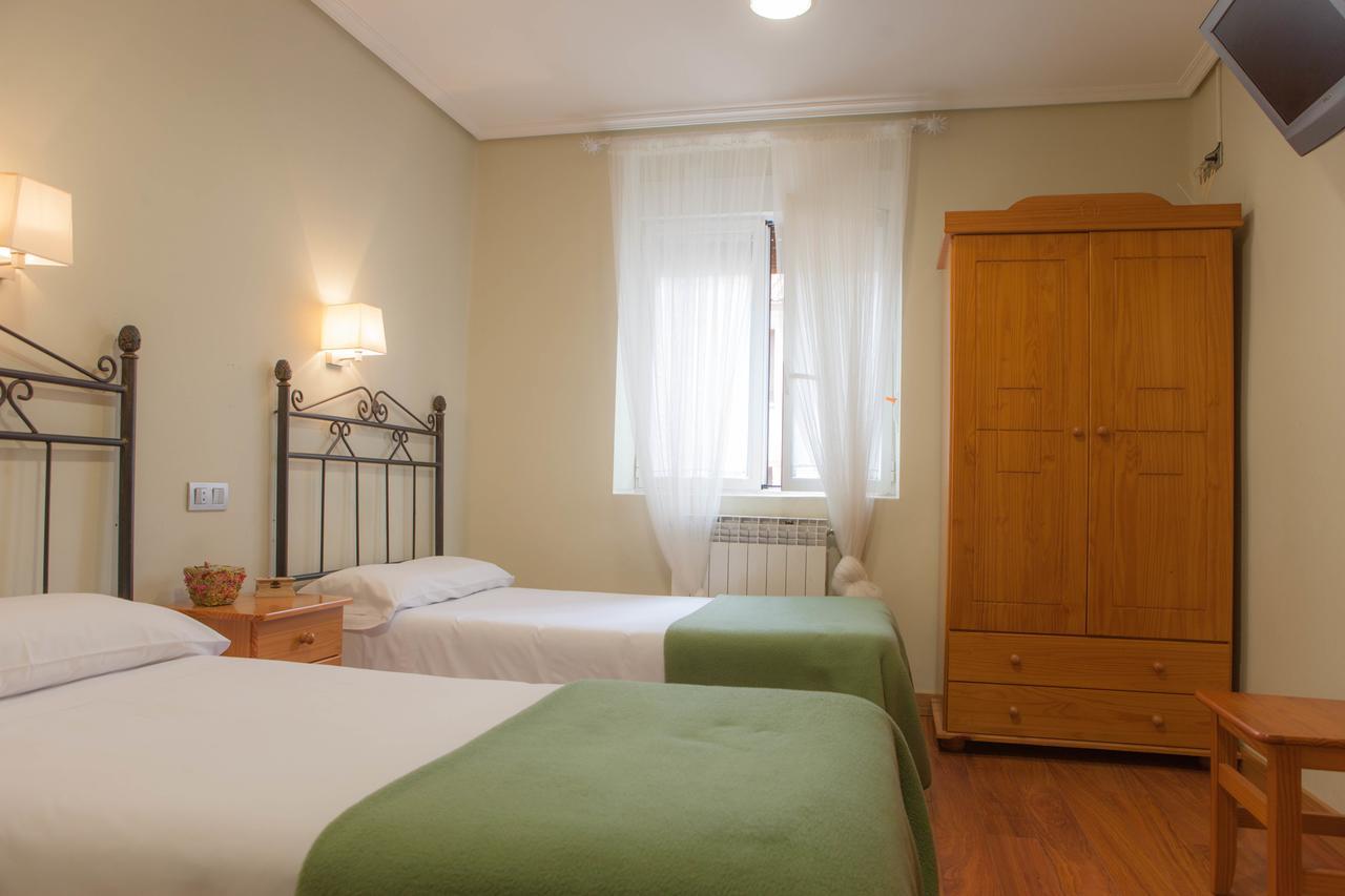 Casa Rural Lagun Etxea Pobes 外观 照片