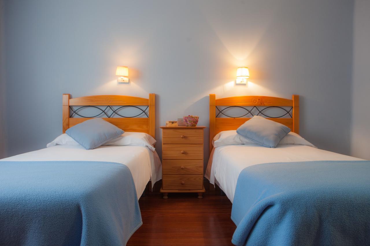 Casa Rural Lagun Etxea Pobes 外观 照片