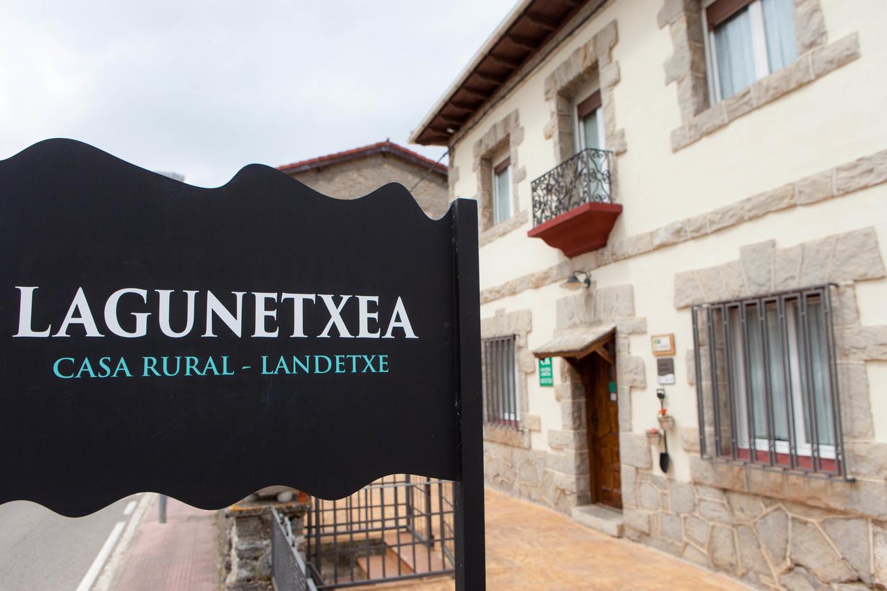 Casa Rural Lagun Etxea Pobes 外观 照片